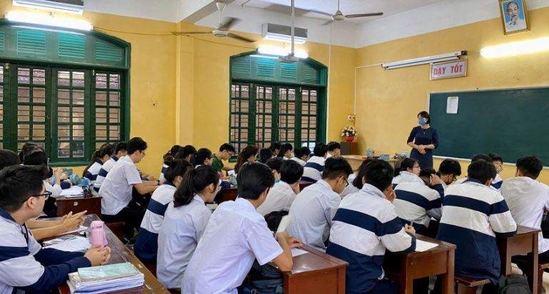 Nằm Mơ Thấy Đi Học Đánh Con Gì? Giải Mã Giấc Mơ Thấy Đi Học Đánh